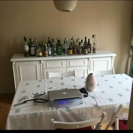 Sehir Merkezinde Cesmeye 40 Dakika Havaalanina 20 Dakika Apartment *